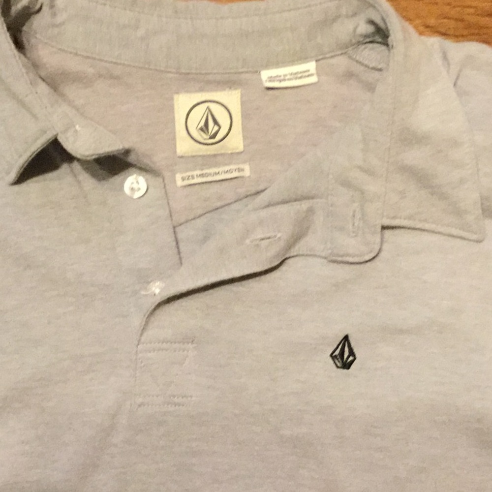 Volcom Polo - Picture 2 of 3